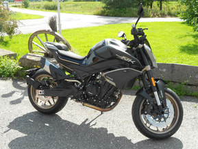 CFMOTO 800NK