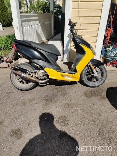 Yamaha Jog 50 cm³ 2010 - Nurmijärvi - Scooter - Nettimoto