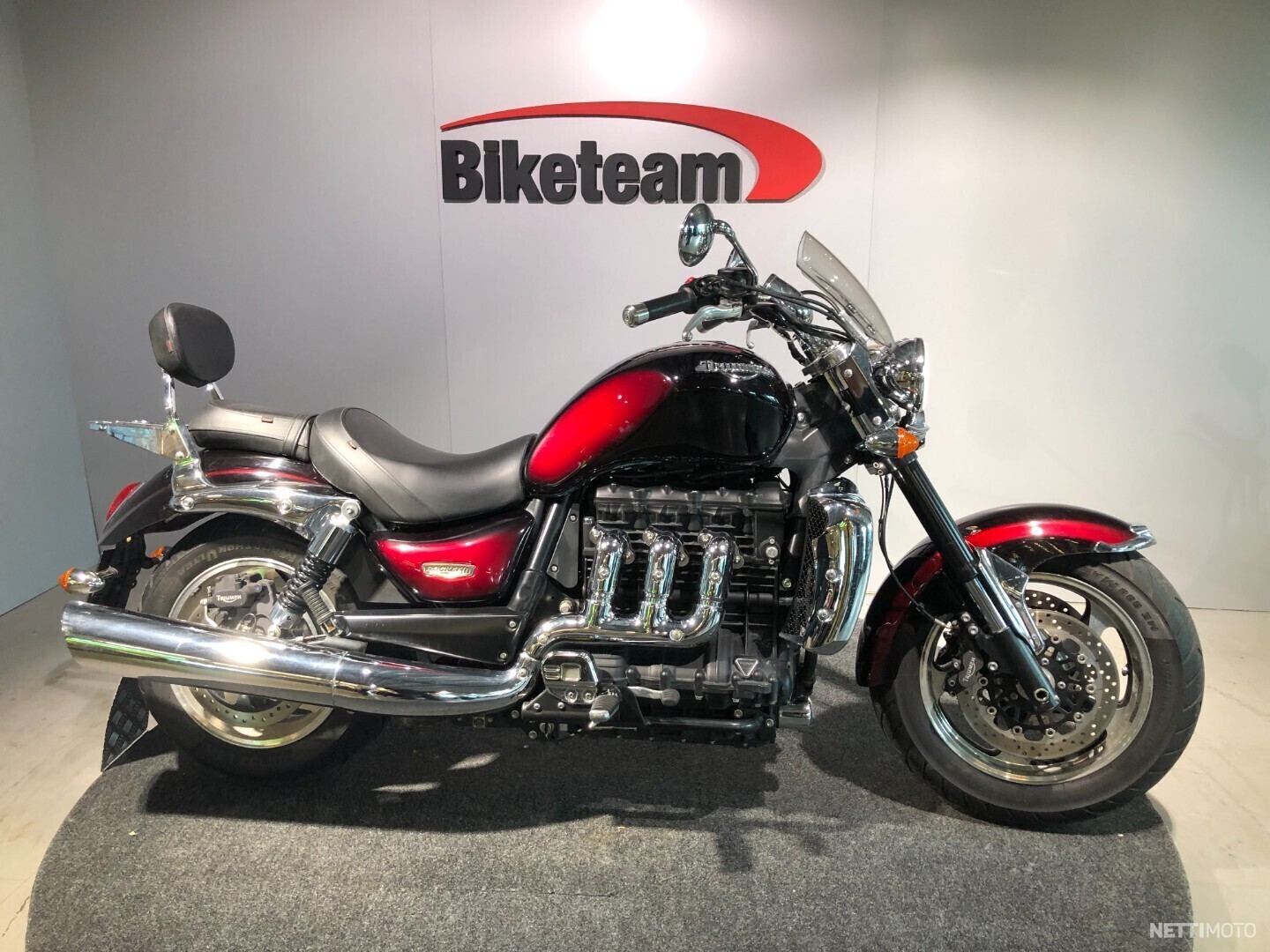 Triumph rocket 3 online 2012