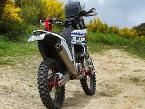 AJP Motors PR7 Adventure