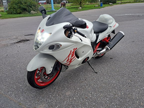 Suzuki GSX