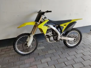 Suzuki RM-Z