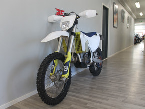 Husqvarna FE