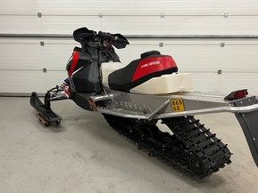 Polaris 600 R
