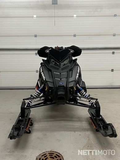 Polaris 600 R