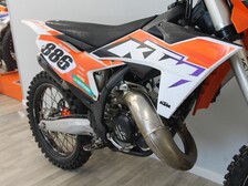 KTM 125