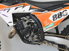 KTM 125