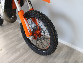 KTM 125