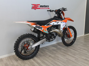KTM 125