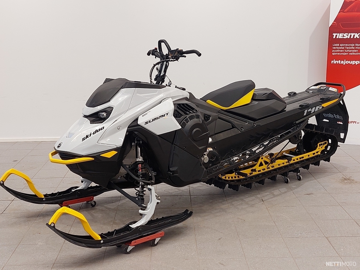 Ski-Doo Summit EDGE 850 E-TEC/ 146* - Takuu 2027 loppuvuoteen