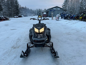 Ski-Doo Summit
