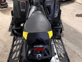 Ski-Doo RS