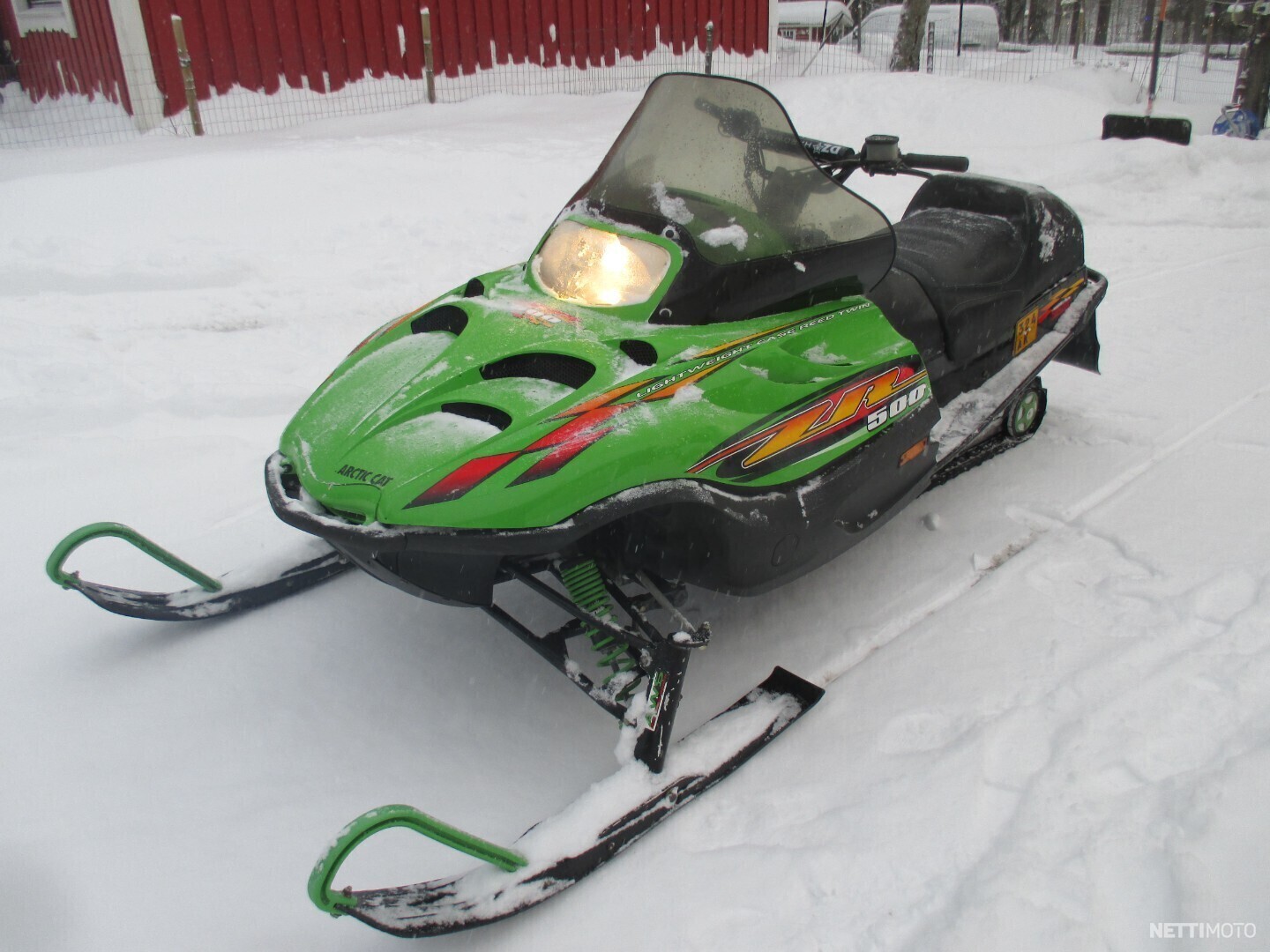 Arctic Cat ZR 500 APV Arctic Cat ZR 500 500 cm³ 1999 Ylöjärvi Moottorikelkka Nettimoto