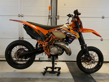 KTM 125