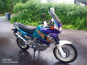 Honda XRV