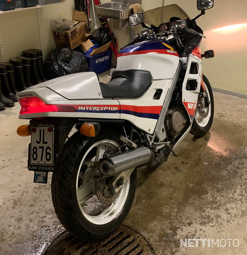 Honda VFR 700 700 cm³ 1986 - Espoo - Moottoripyörä - Nettimoto