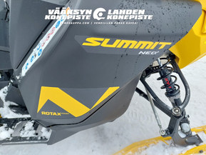 Ski-Doo Summit