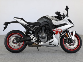Suzuki GSX