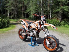 KTM 125