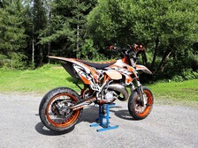 KTM 125