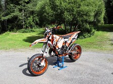 KTM 125