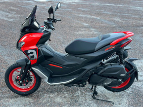 Aprilia SR