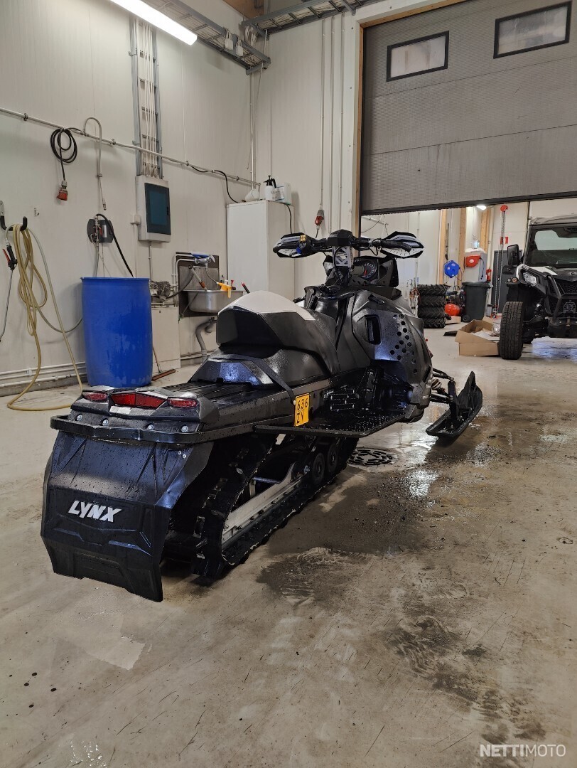 Lynx Rave RE E-tec 3300 pps 600 cm³ 2013 - Liminka - Moottorikelkka ...