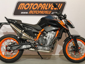 KTM 890