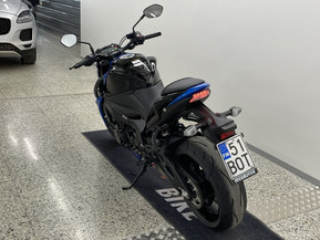 Suzuki GSX-S