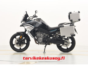 CFMOTO 800MT