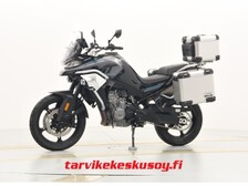 CFMOTO 800MT