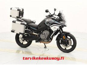 CFMOTO 800MT