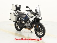 CFMOTO 800MT
