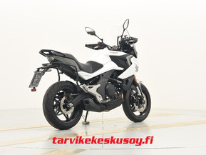 CFMOTO 700MT