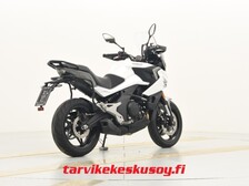 CFMOTO 700MT