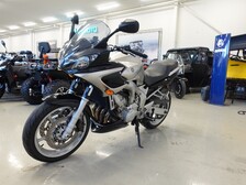 Yamaha FZ6-S