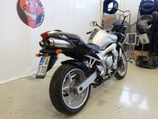 Yamaha FZ6-S