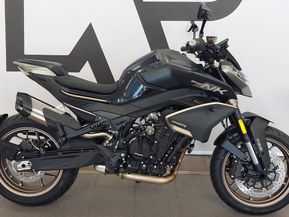 CFMOTO 800NK