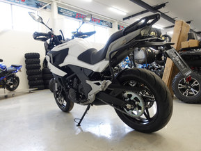 CFMOTO 700MT