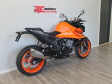KTM 990