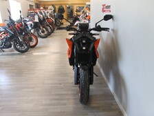 KTM 990