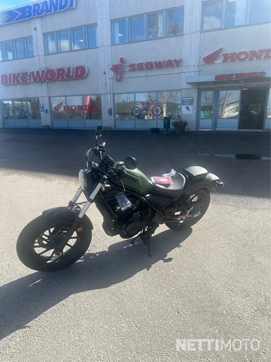 Honda Rebel