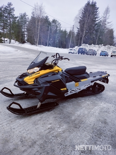 Ski-Doo Tundra 600 EFI 600 cm³ 2021 - Kemijärvi - Moottorikelkka ...