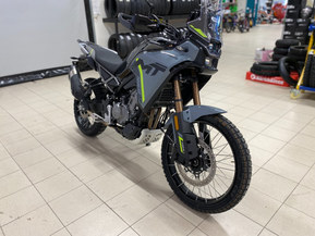 CFMOTO 450MT