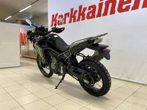 CFMOTO 450MT