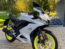 Yamaha YZF-R