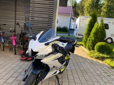 Yamaha YZF-R