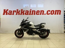 CFMOTO 800NK