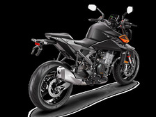 KTM 990