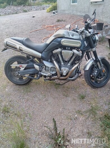 Yamaha MT-01